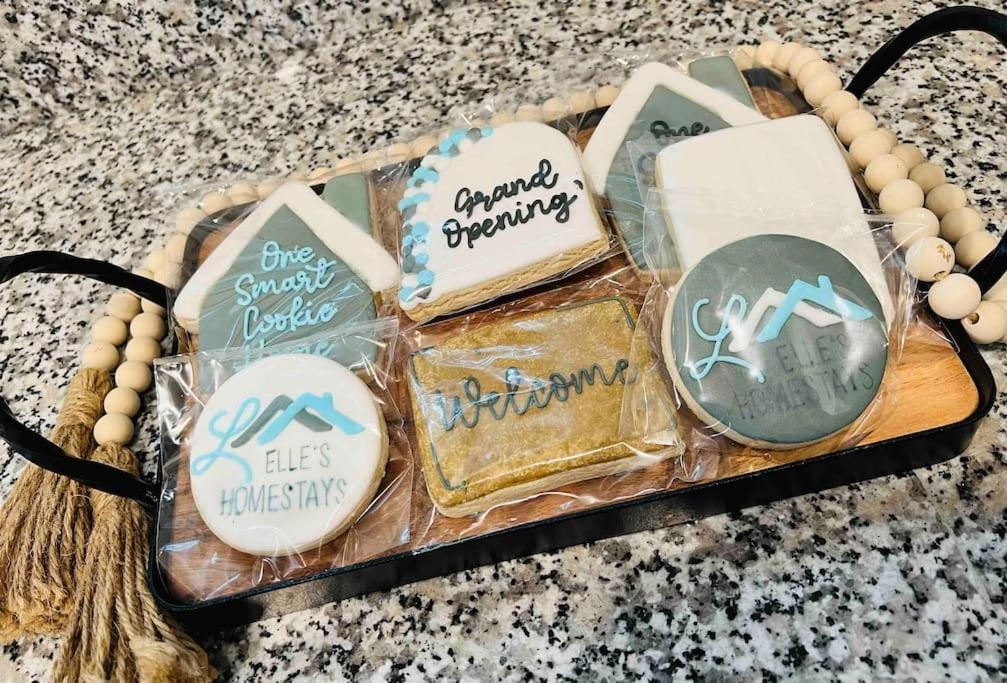 One-Of-A-Kind Smart, Cookie Themed Home For Up To 6 클락스빌 외부 사진